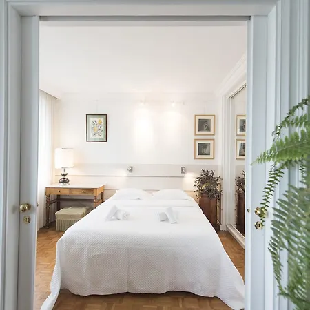Apartment Veeve - Near Pont De Grenelle Paris